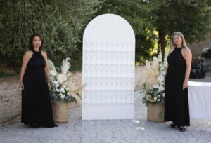 Elsabetta Alexis (certified wedding planner and coordinator) / Rosita Scelicot (celebrant and travel agent)